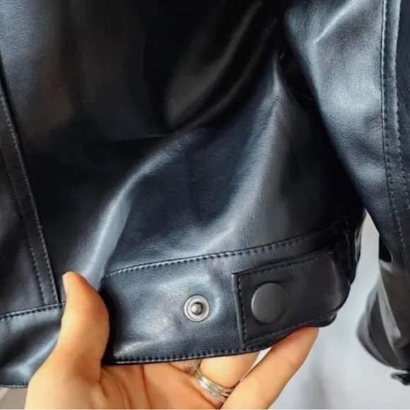 Torrid Black Leather Trucker Jacket with Structured Shoulders - Picture 4 of 5